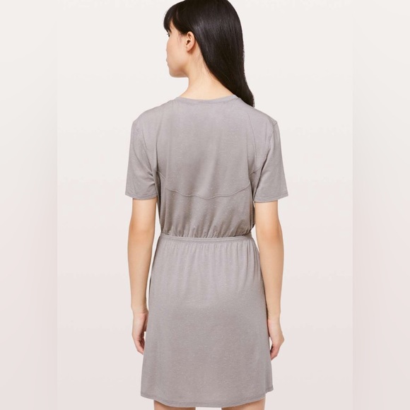 Lululemon Unwind Your Mind Dress Size 6 - Picture 14 of 15